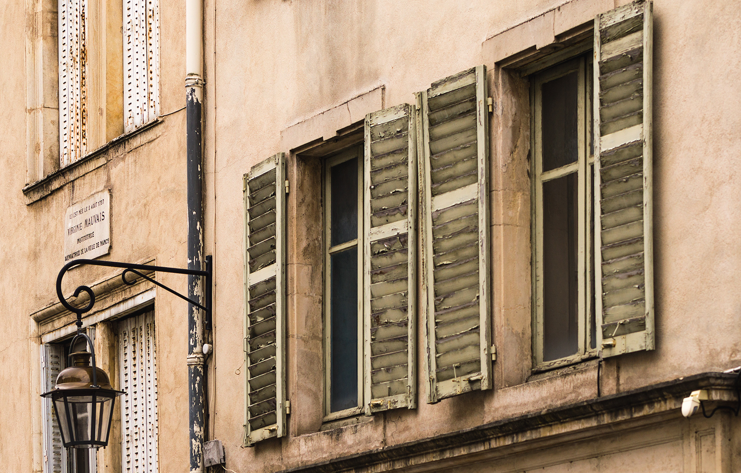 Nancy Street Detail